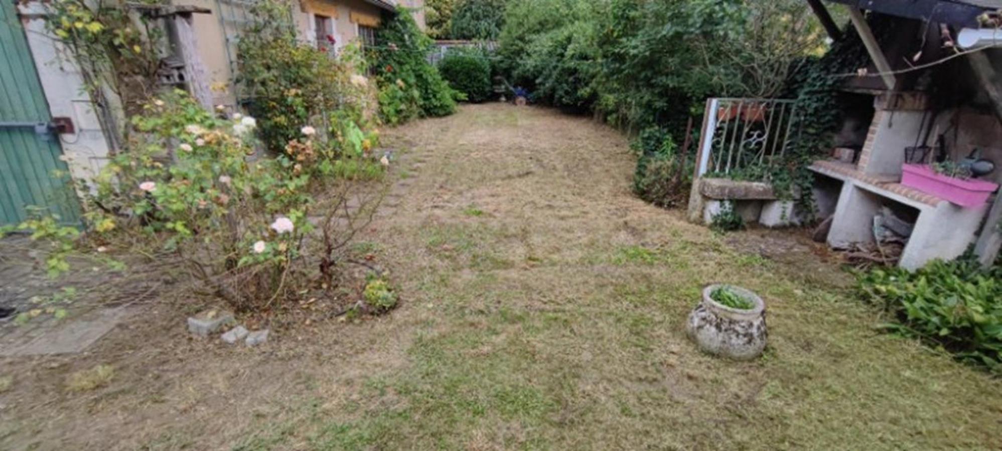 Maison 4 Chambres Avec Jardin Saint-Jean-dʼAngély エクステリア 写真